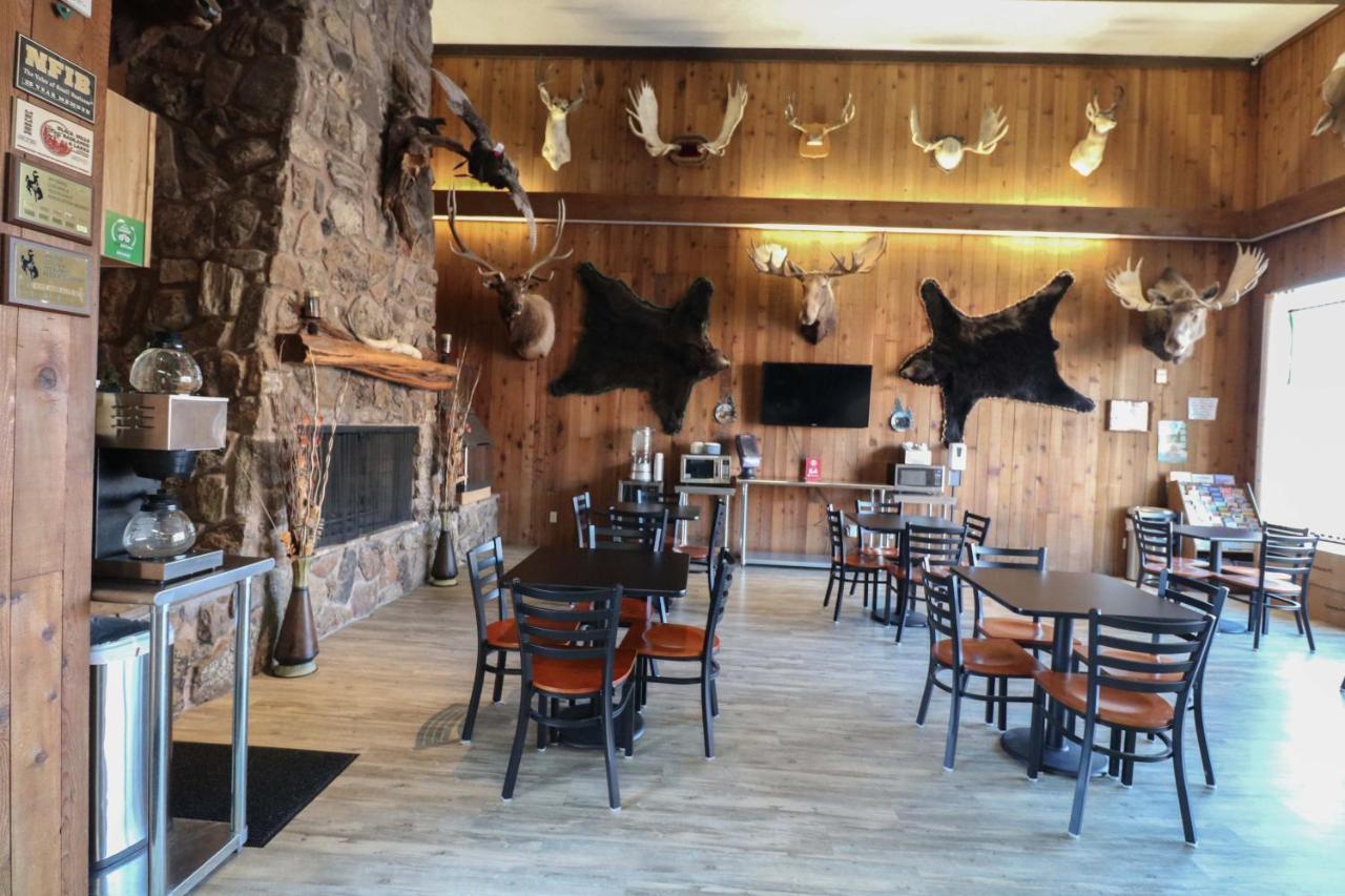 Bear Lodge Motel Sundance Ngoại thất bức ảnh