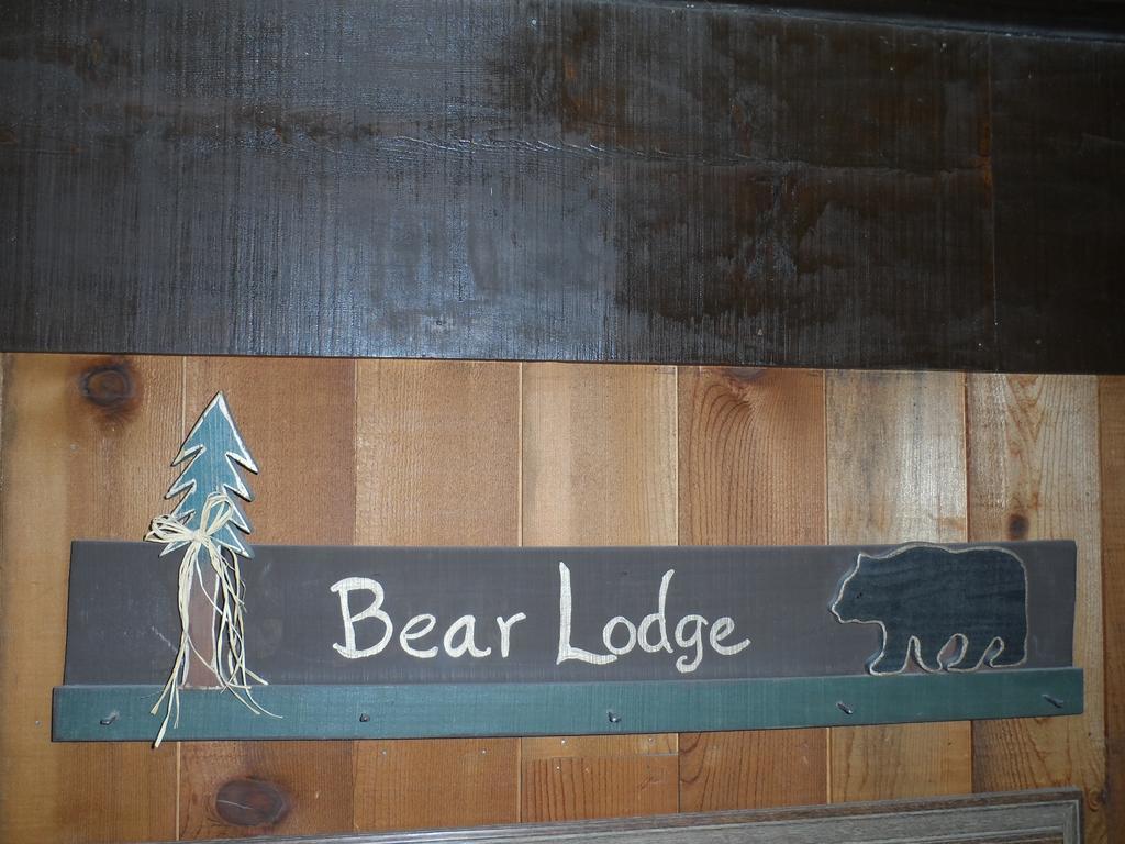 Bear Lodge Motel Sundance Ngoại thất bức ảnh
