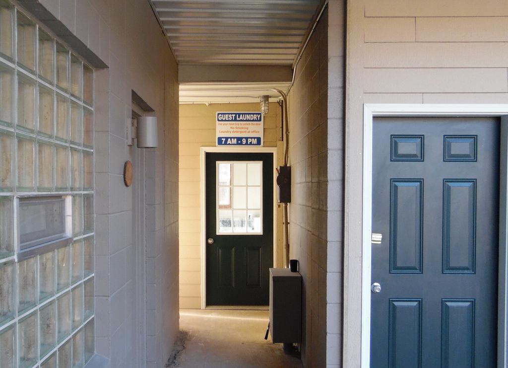 Bear Lodge Motel Sundance Ngoại thất bức ảnh