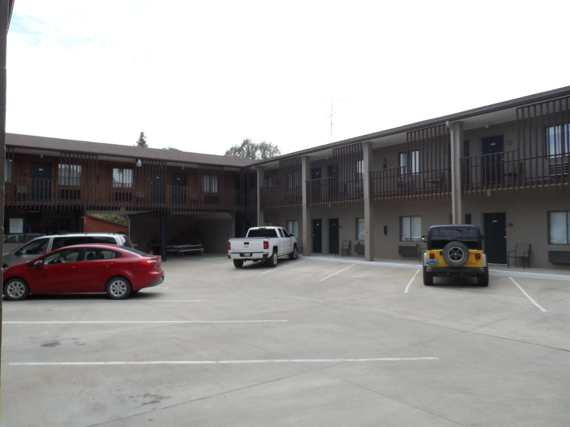 Bear Lodge Motel Sundance Ngoại thất bức ảnh